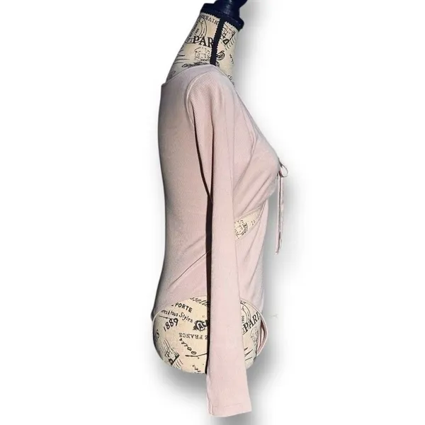 Victoria’s Secret M Mauve Ribbed Bodysuit Long Sleeve‎ Tie Front Cutout Knit - Image 4