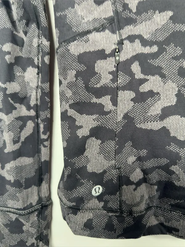Lululemon Close to Crossing Long Sleeve Rulu‎ 8 Heritage Camo Black Gray - Image 7