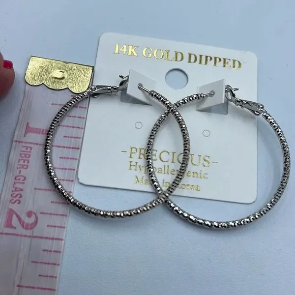 NWT Precious 14K white dipped gold textured hoops. Omega clasp. - Image 2