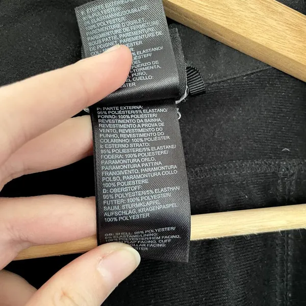 The North Face black full‎ zip jacket women's size medium warm fall jacket - Image 5