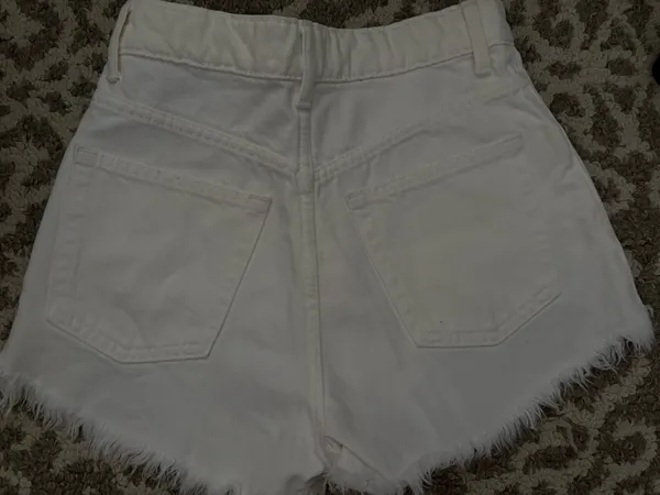 White ZARA Mom Shorts - Image 3