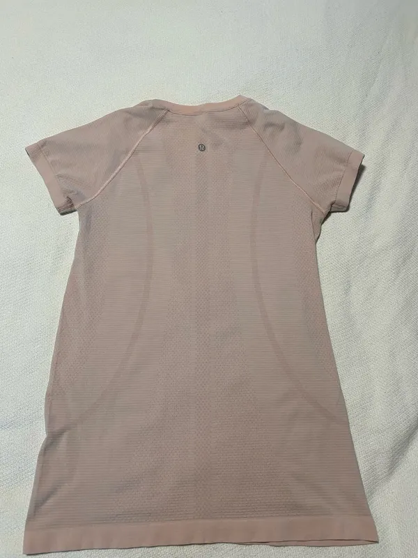 Lululemon Swiftly Short Sleeve - Image 2