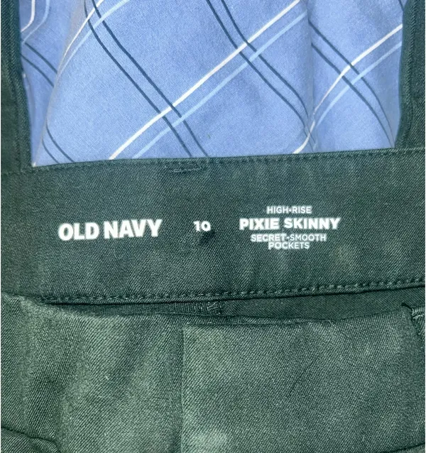 Old Navy Skinny Pixie Pants - Image 5