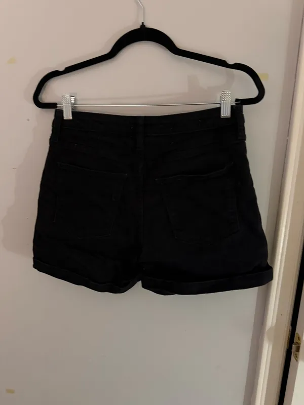 Universal Threads Denim Shorts - Image 2