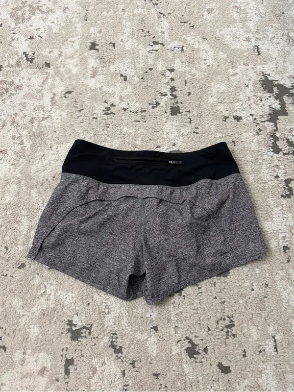 Lululemon Run Times Short II *4" Size 4 - Heather Lux Multi Black / Black - Image 2