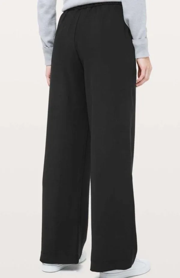 Lululemon Noir Pant *Woven Black 8 - Image 4
