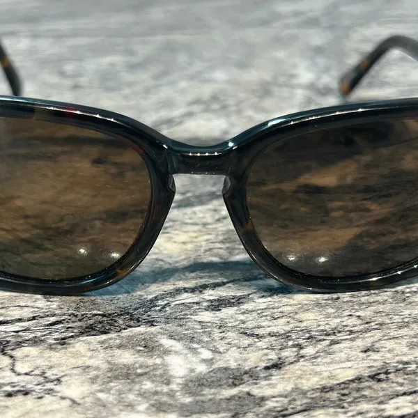 Fossil Tortoise Shell Sunglasses with Fossil Case - Image 6