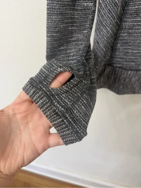 {10} Lululemon Race Your Pace Long Sleeve Coco Pique Black - Image 2