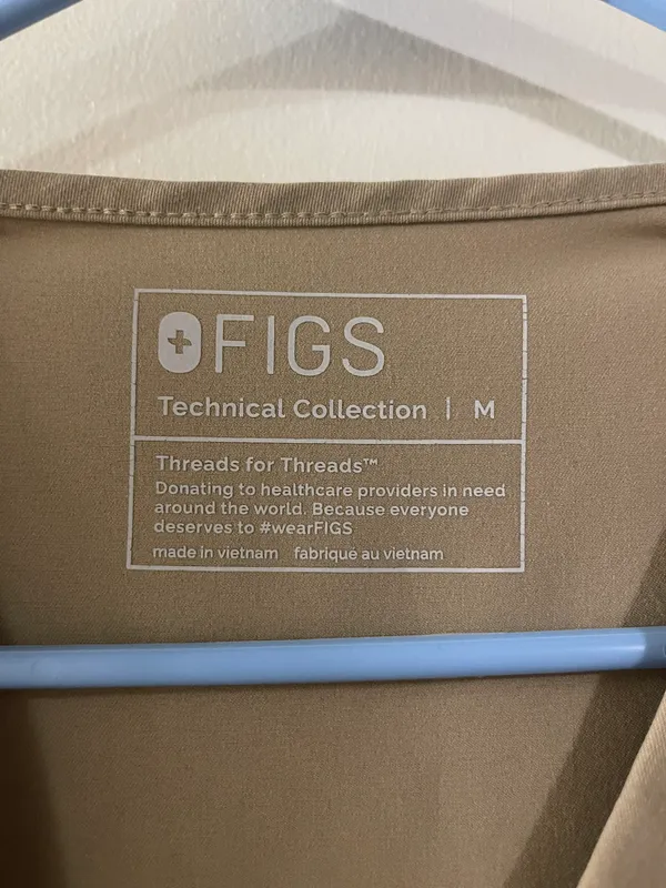 FIGS Scrub Top - Image 2