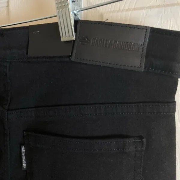 Harley-Davidson Woman’s High-Rise Skinny Pull-On Jeans Size 29 - Image 10