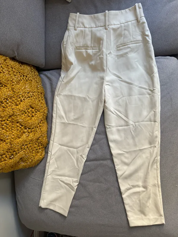 ZARA Cream Trousers High-Waisted - Image 3