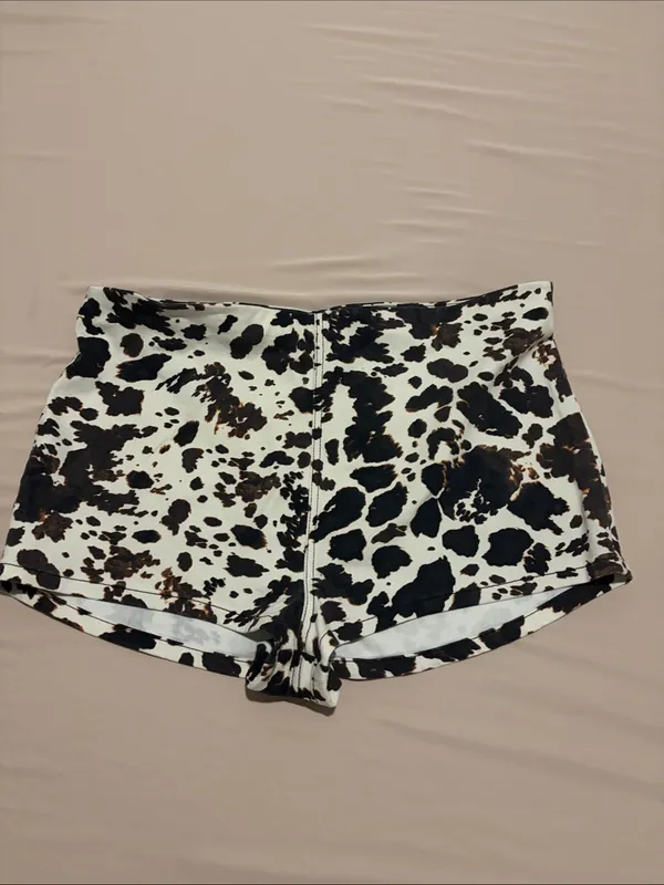 Show Me Your Mumu El Paso Shorts Cow Print Pull On Stretch Denim Shorts XXL - Image 4