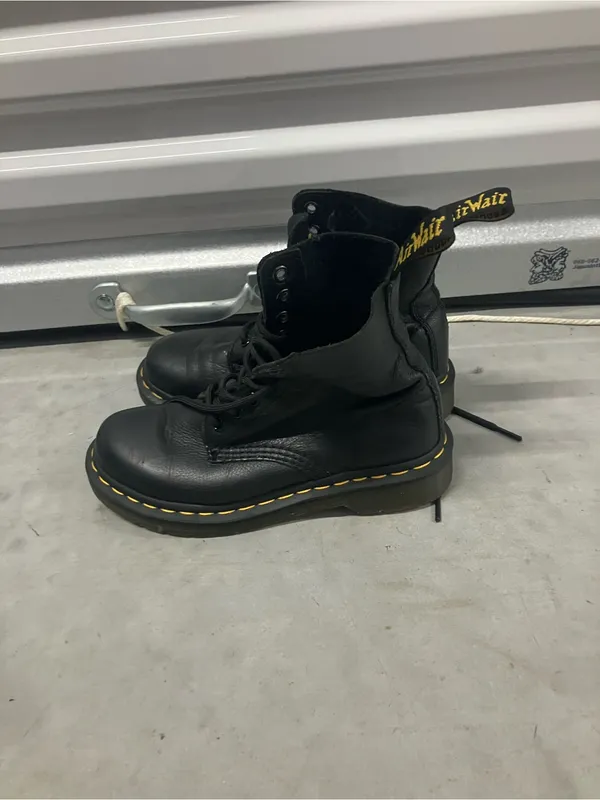 Dr. Martens Pascal Black Leather Lace-Up Boots - Image 3