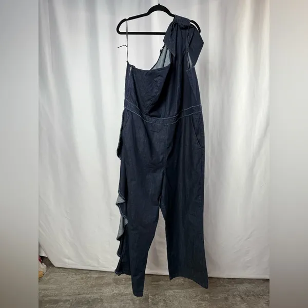 Eloquii One Shoulder Ruffle‎ Denim Jumpsuit in Blue Size 24 - Image 2