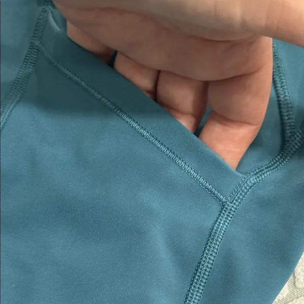 Lululemon Teal High-Waisted Leggings size 6 - Image 8