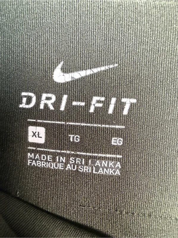 Nike Dark Olive Green Capri Leggings with Black Side Panels - Image 4