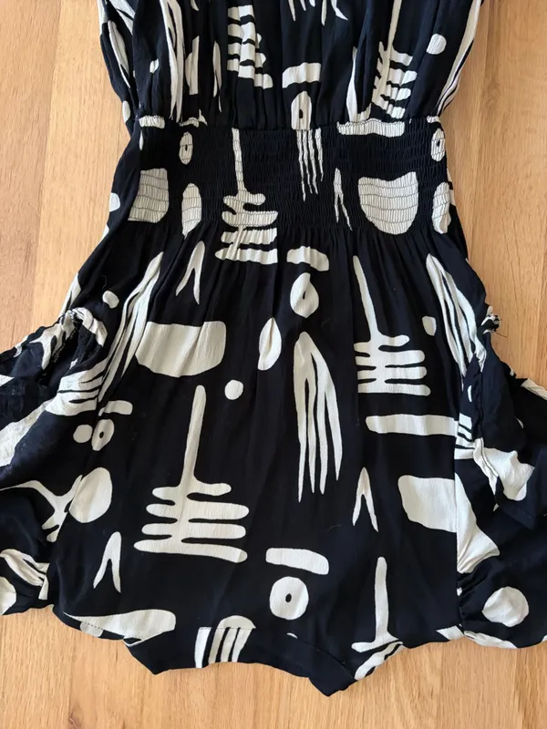 Bel Kazan La Vie En Rose Dress black Ledo novelty abstract print medium maxi - Image 8