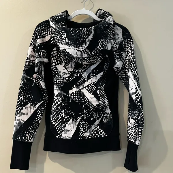 Lululemon Scuba Hoodie III Static Mist White Black - Image 4