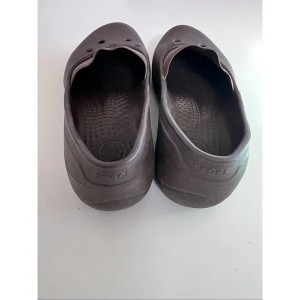 Crocs Juneau Flats Loafers Brown Womens Size 9 Slip On Shoes Elastic Band Rubber - Image 5
