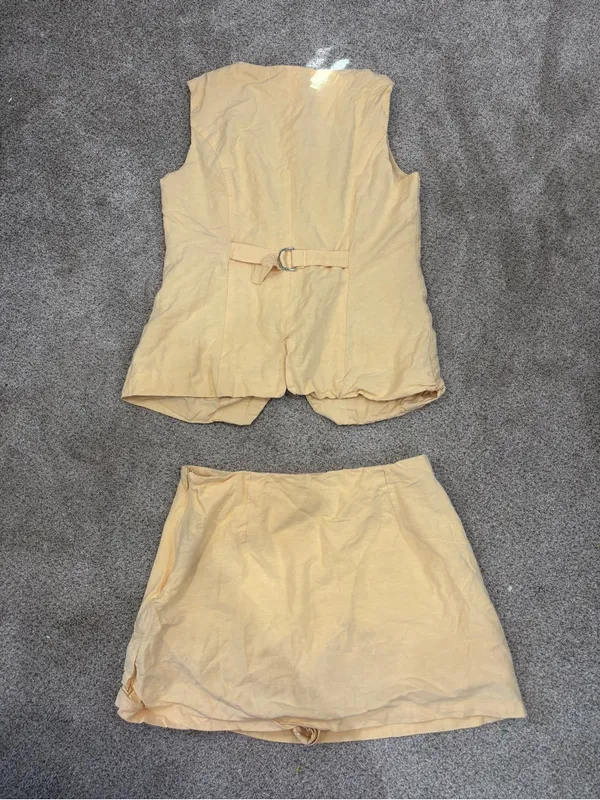 Paper Heart Linen Blend Vest and Skort Set Light Yellow Medium Linen Set - Image 3