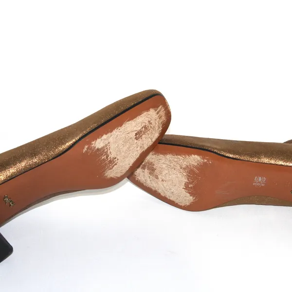 Coach Ankle Strap Pump Metallic Suede Size 9 - Image 10