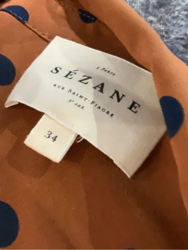 Sézane Ann shirt in brown and navy polka dot - Image 4