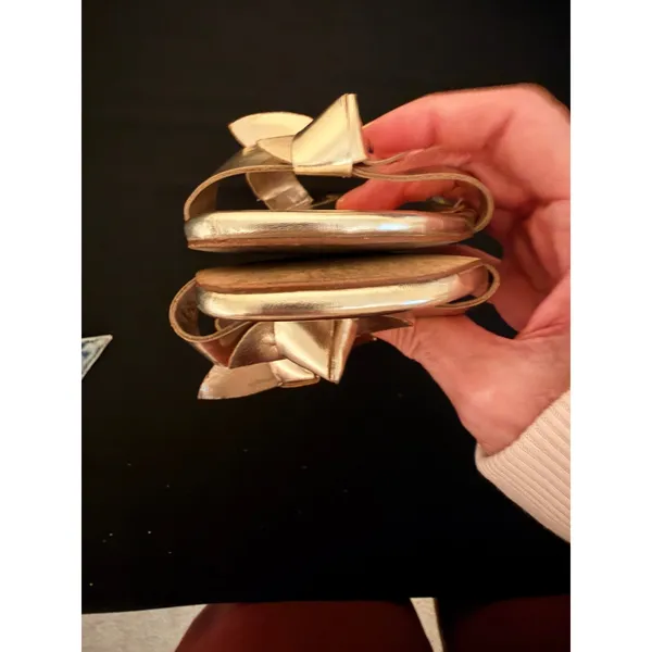 J. Crew Women's Gold Bow Slide Sandals‎ Flat Size 8 - Image 4