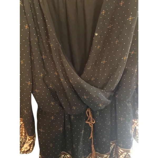 Bohemian Long Sleeved Semi Sheer Lined Romper Size XL Black and Brown - Image 3