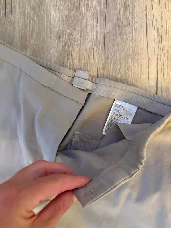 H&M dress pants  - Image 2