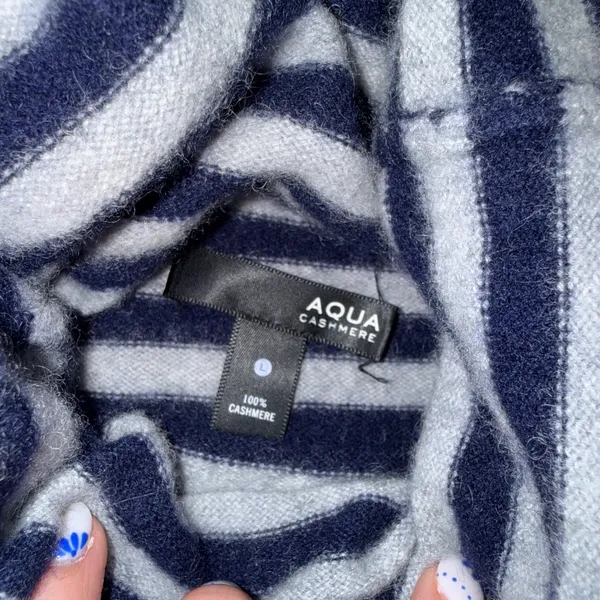 AQUA Cashmere Sweater Dress Womens Large Navy Gray Striped Turtleneck Excellent‎ - Image 2