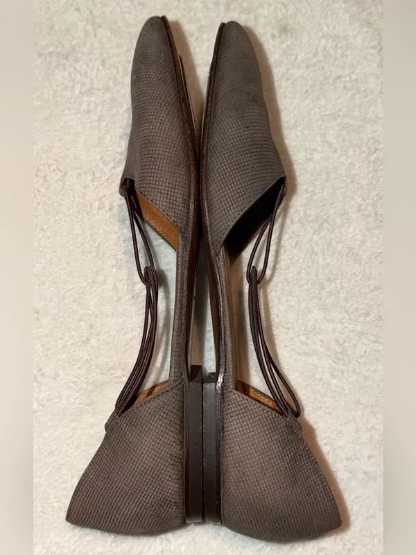 Giorgio Armani Gray Suede T-Strap Pointed-Toe Flats Size-37/US-7 Made In Italy - Image 6