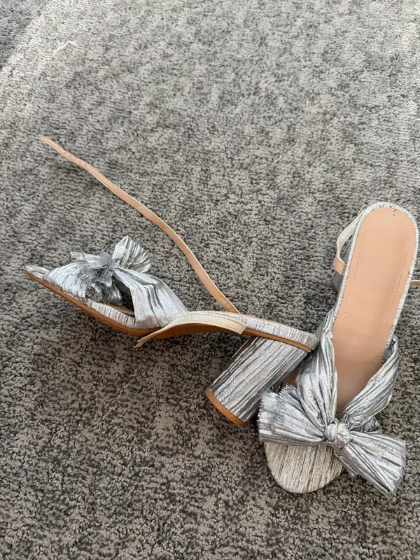 Amazon bow heels - Image 2