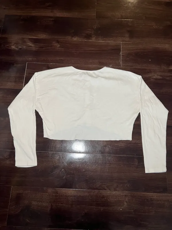 Lovers and Friends White Cardigan Long Sleeve Crop Top Size XS - Image 3