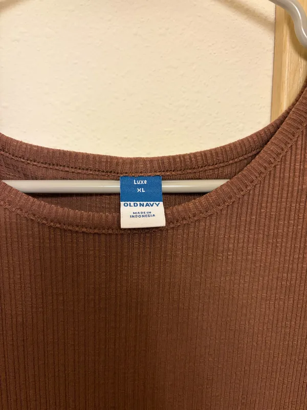 Old Navy Luxe T-Shirt - Image 2