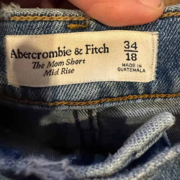 Abercrombie & Fitch The Mom Short Mid Rise Distressed Denim Shorts Size 34 - Image 4