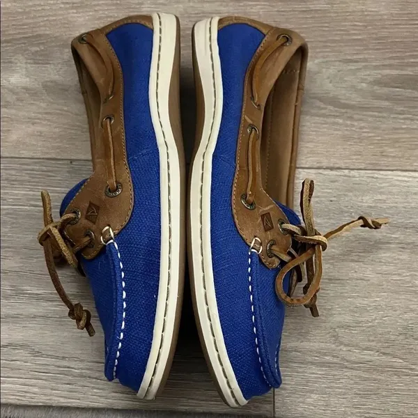 Sperry Women’s Blue and Tan Boat Shoes - Image 5