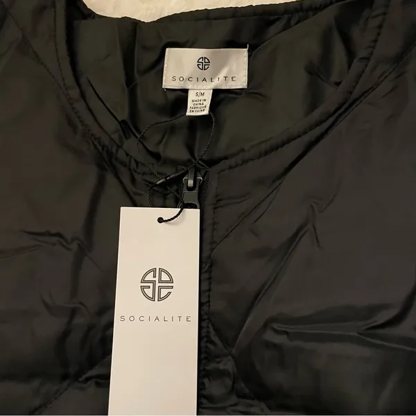 Socialite Black Quilted Oversized‎ Vest Small/Medium NWT - Image 3