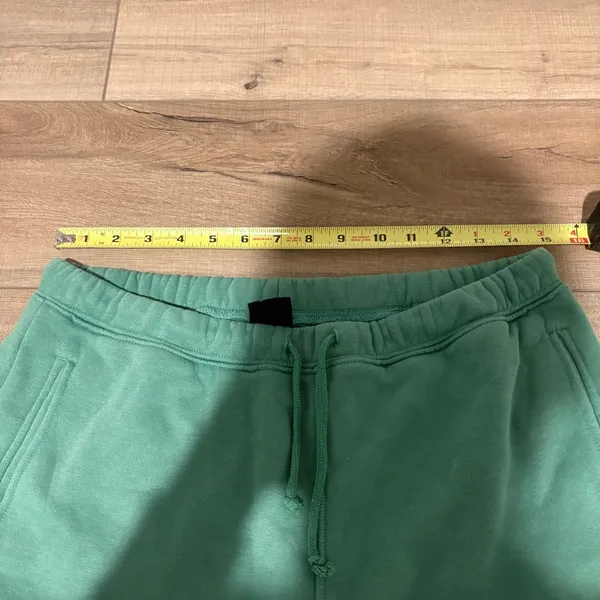PACSUN Logo Embroidered Rolled Hem Sweat Shorts green‎ size Medium - Image 9