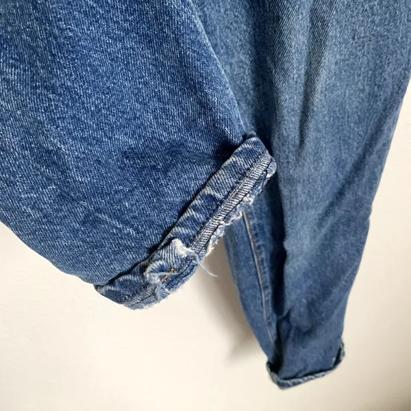 Vintage Levi's‎ High Waisted Jeans Rolled Hem Medium Blue Button Fly Tapered - Image 3