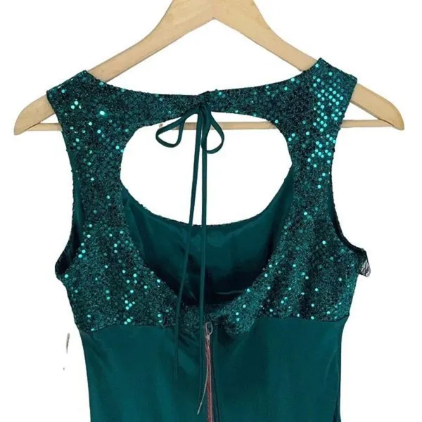 Steppin Out Vintage Women’s Junior Sequin Cutout Back Mini Dress Green Size 9/10 - Image 3