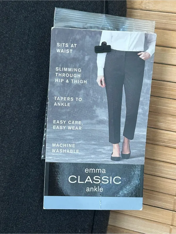 Liz Claiborne Emma charcoal gray classic work pants trousers slacks NWT size 4 - Image 3