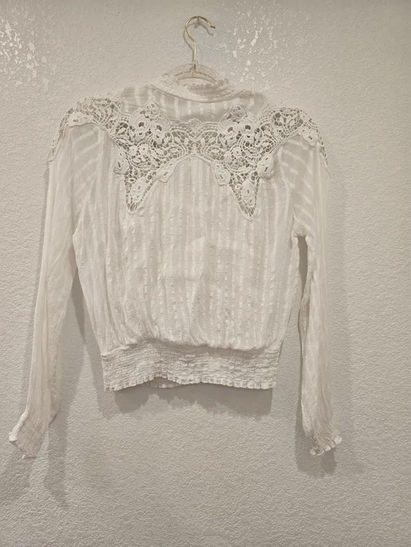 Anthropologie Moira peasant blouse intricate lace smocked cuffs V Neck 0 - Image 6