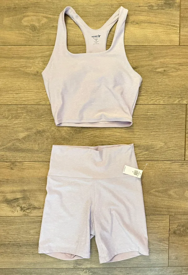 Old Navy Active Lilac Purple Matching Workout Set - Image 2
