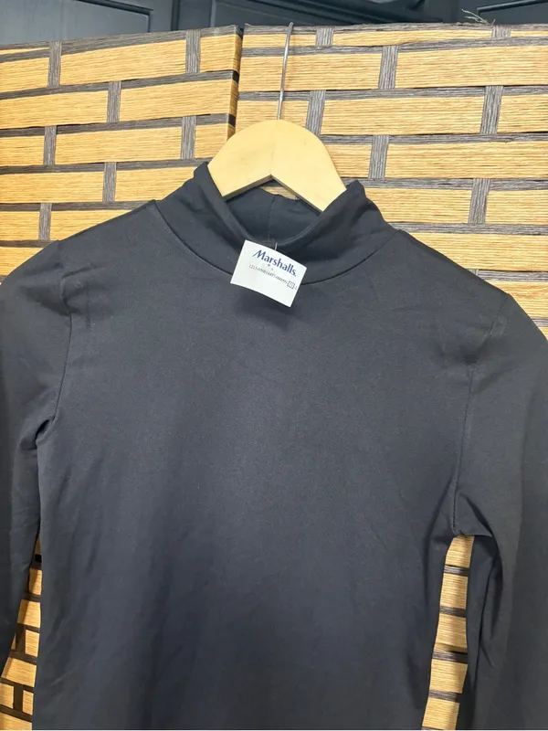 Hunter & brown black turtle neck long sleeve top size small - Image 3
