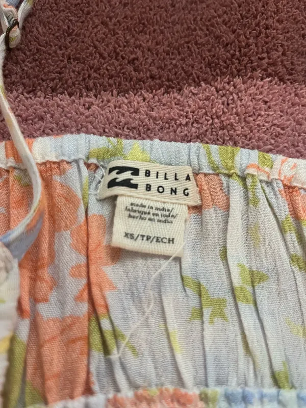 Billabong Dress Floral - Image 4
