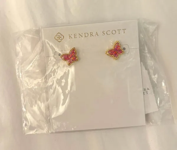 Kendra Scott Lillia Pink Butterfly Stud - Image 5