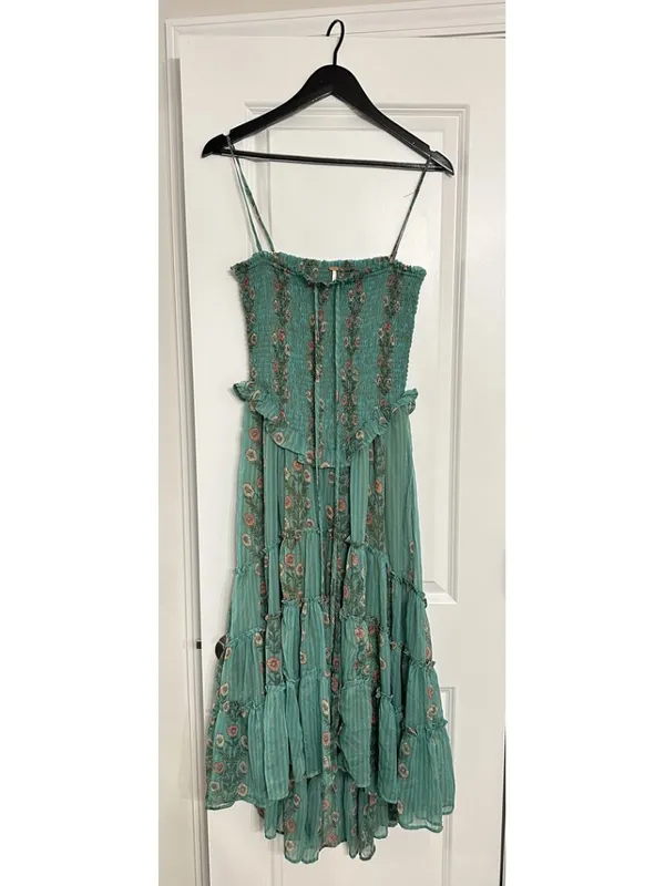 FREE PEOPLE Alejandra Smocked Bodice Tiered Sundress in Green Size Small - Image 4