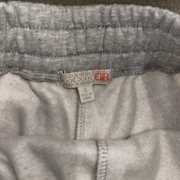 Dillards Heather Grey High Rise Sweatshorts - Image 3