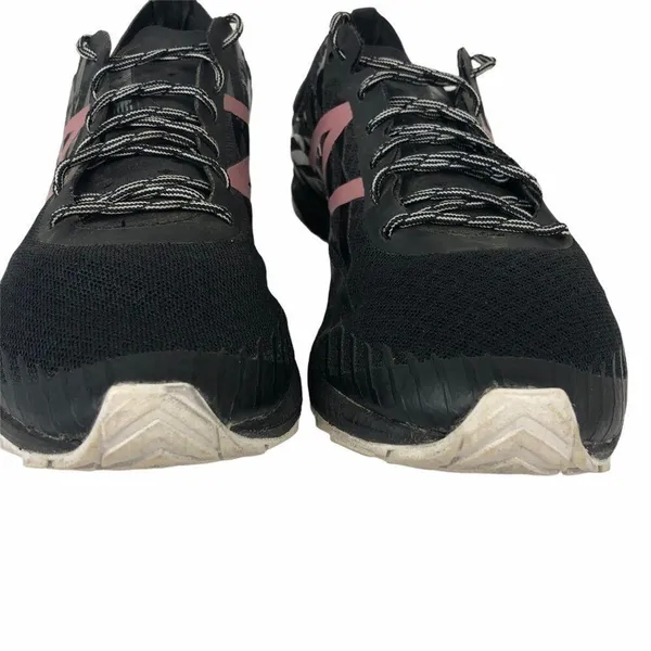 New Balance Women's Racing Sneaker Size 8 - Image 3