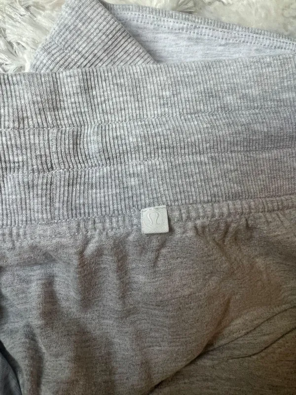 Joggers - Image 2
